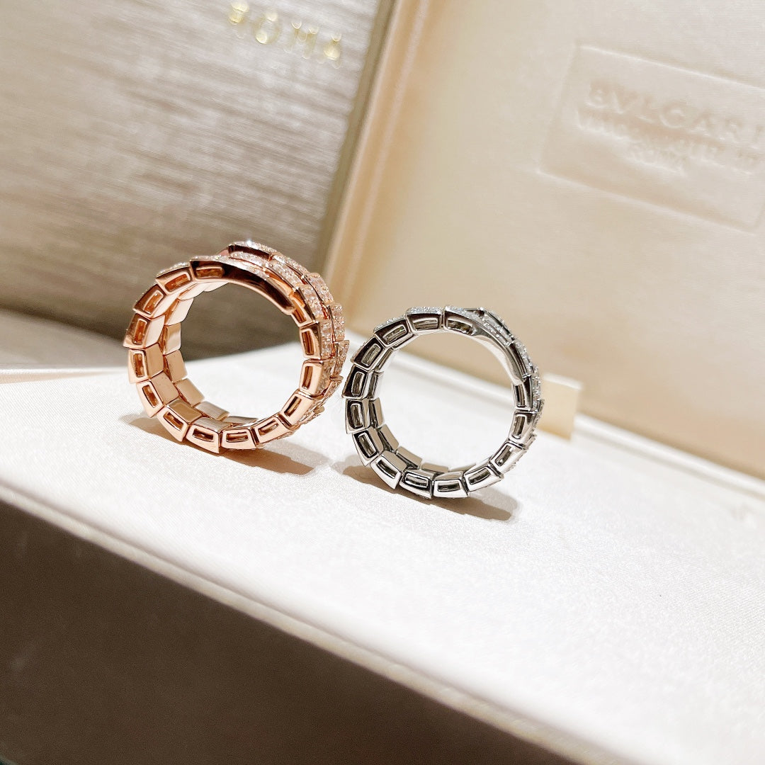 18K BVLGARI Serpenti Viper Full Pave Diamond Ring
